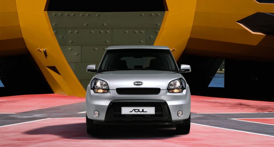  Kia Soul 2006 года  (фото 12 из 65)